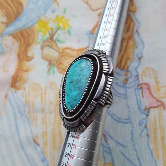 🌙HUGE Sterling Turquoise Ring - Picture 11 of 16